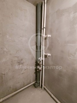 2-к квартира, 3/18 эт., 57м²